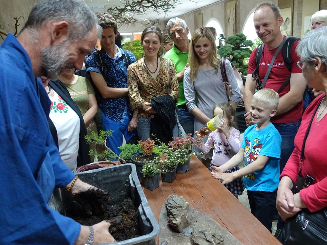 1. UKRAJINSKÁ MEDZINÁRODNÁ VÝSTAVA BONSAJOV, KYJEV 2018