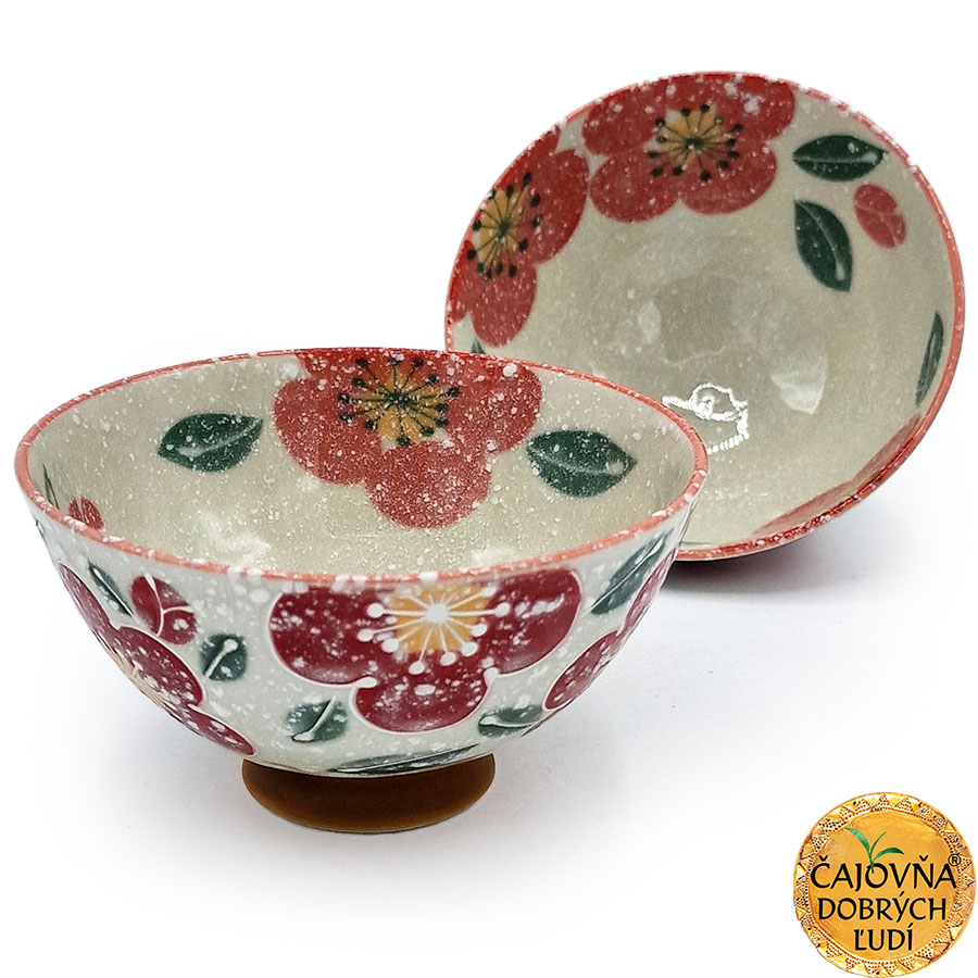 ČAJOVÁ MISKA SNEH NA RUŽOVÝCH KVETOCH