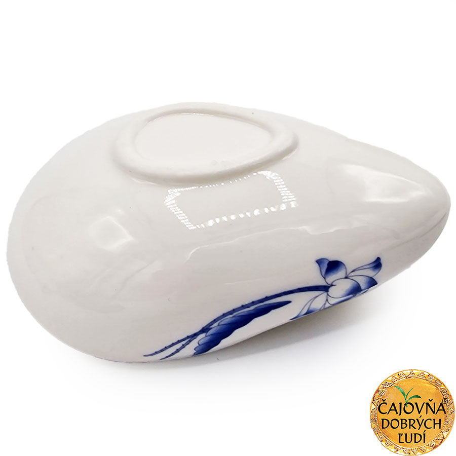 PORCELÁNOVÁ NÁSYPKA NA SYPANÝ ČAJ - KVET LOTOSU