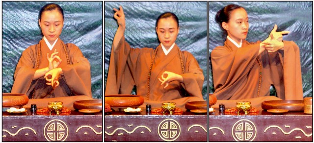 Budhistický čajový rituál
