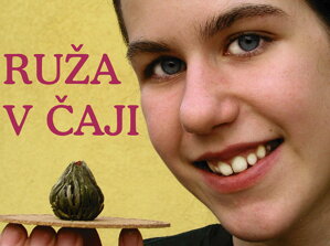 KVITNÚCI ČAJ - RUŽA V ČAJI