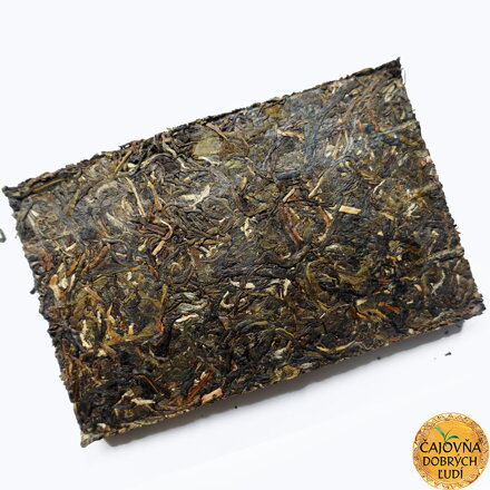 ZELENÁ TEHLIČKA - PU-ERH SHENG-CHA 2019